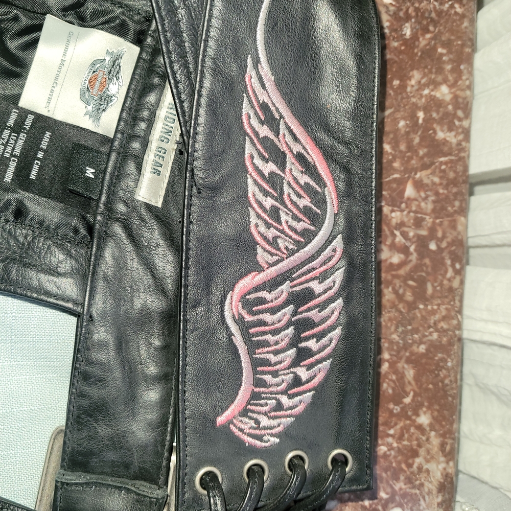 🌷Harley Davidson Leather Chaps "PRISTEIN" with Pink and White Embroidery